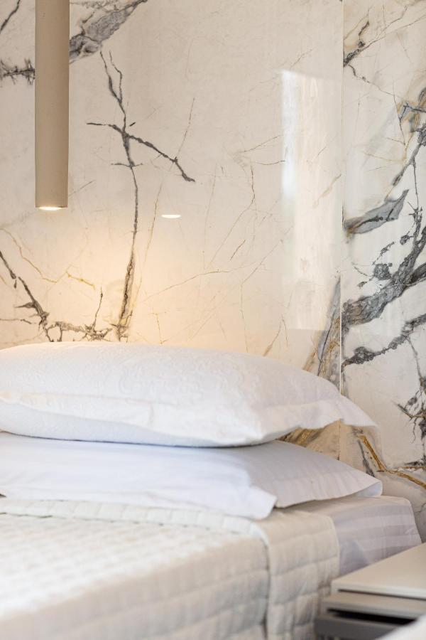 Thetree Villa, With Heated Pool & Spa Whirlpool Gállos Eksteriør billede