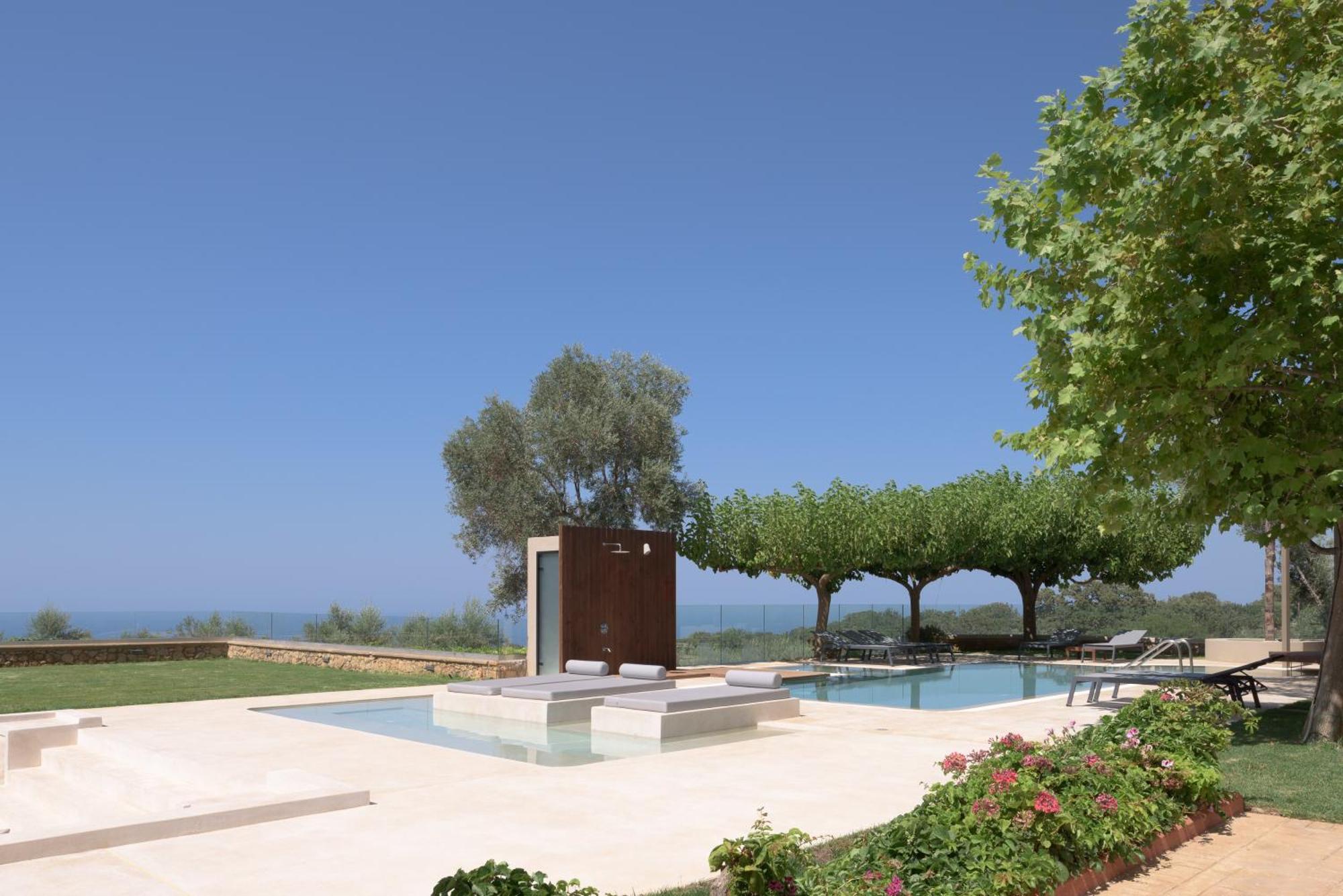 Thetree Villa, With Heated Pool & Spa Whirlpool Gállos Eksteriør billede
