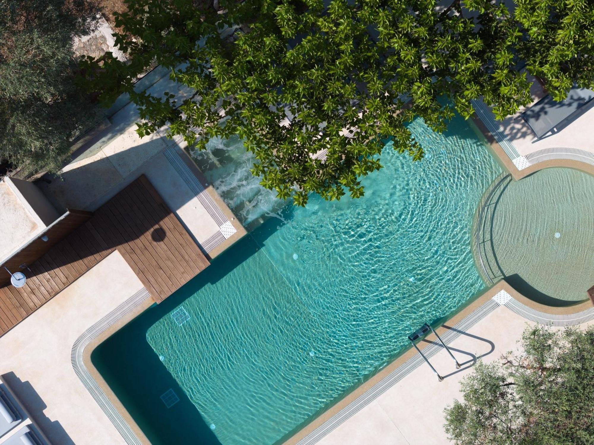 Thetree Villa, With Heated Pool & Spa Whirlpool Gállos Eksteriør billede